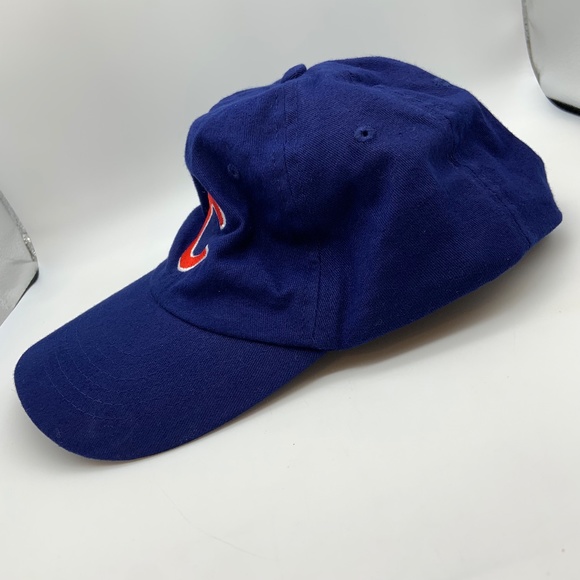 Vintage Chicago Cubs Logo Embroidered Baseball Hat Blue Adjustable - Picture 4 of 9